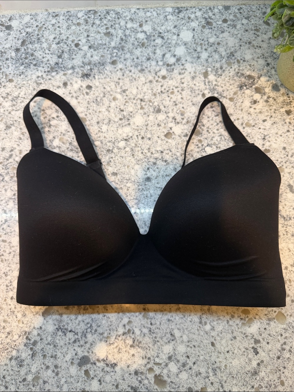Soma Smooth Black Wireless Molded T-Shirt Bra size 36DD